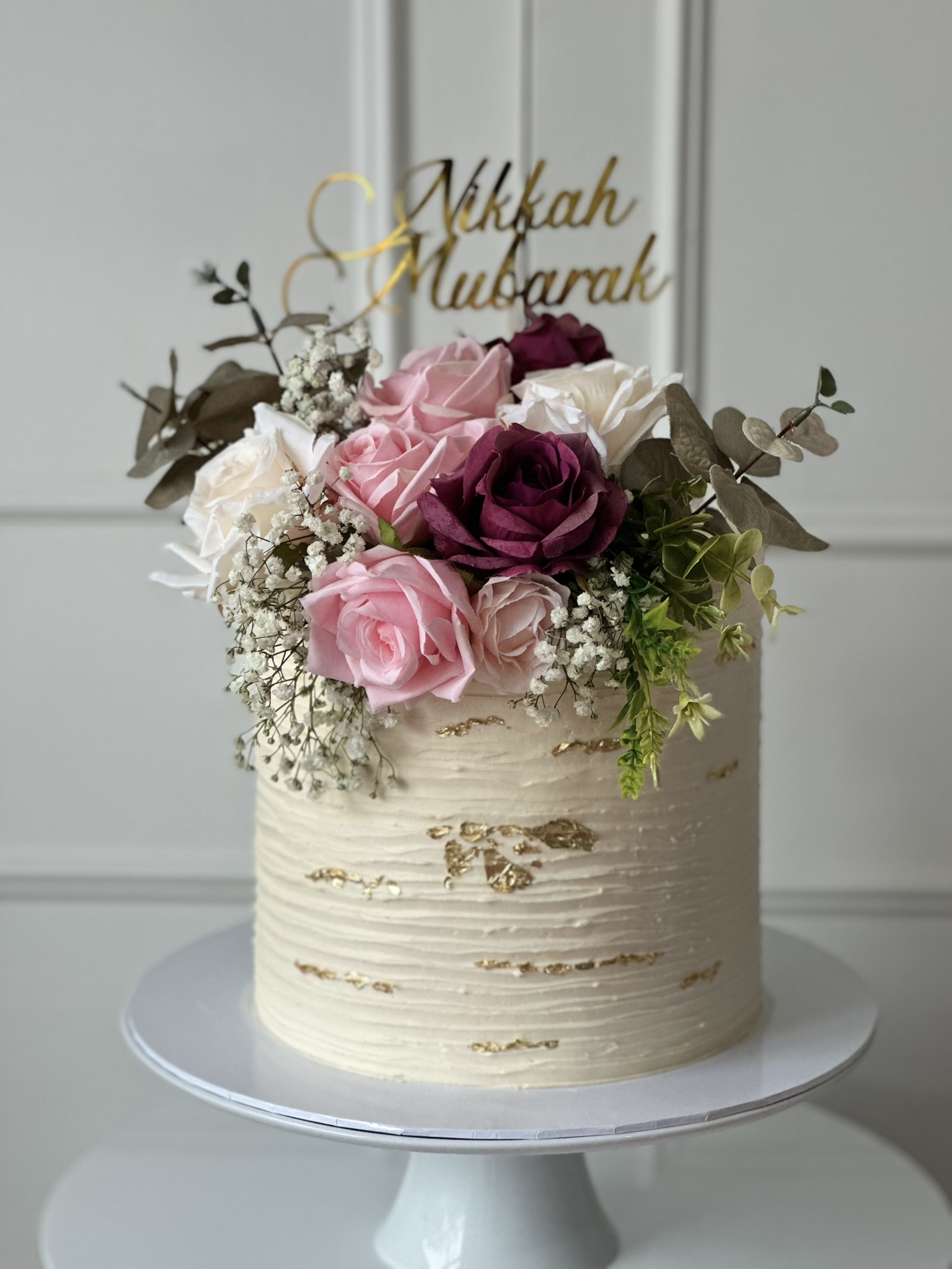 Nikkah Mubarak cake with pink roses and gypsophila